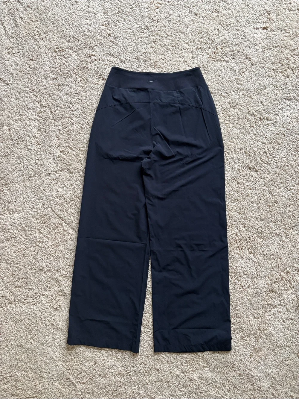 Nike Bliss Dri-FIT Wide-Leg Training Trousers in Black 🖤